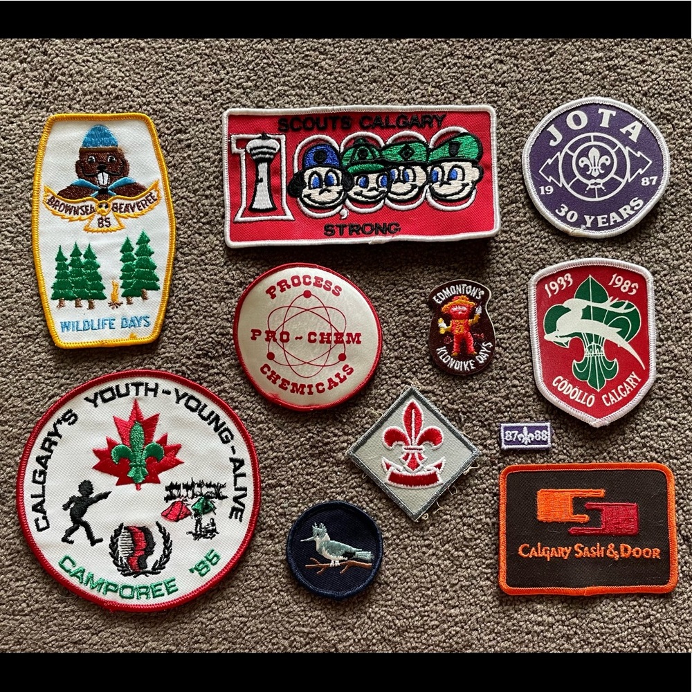 Vintage Canadian Embroidered Patches, 11